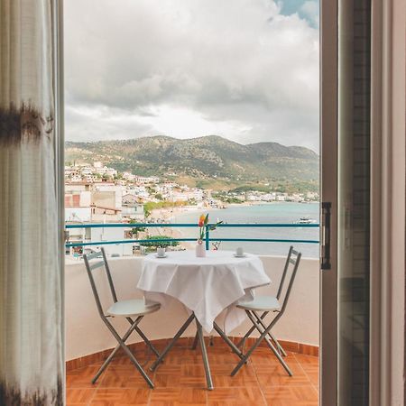 Beachfront Apartment Himara Zewnętrze zdjęcie