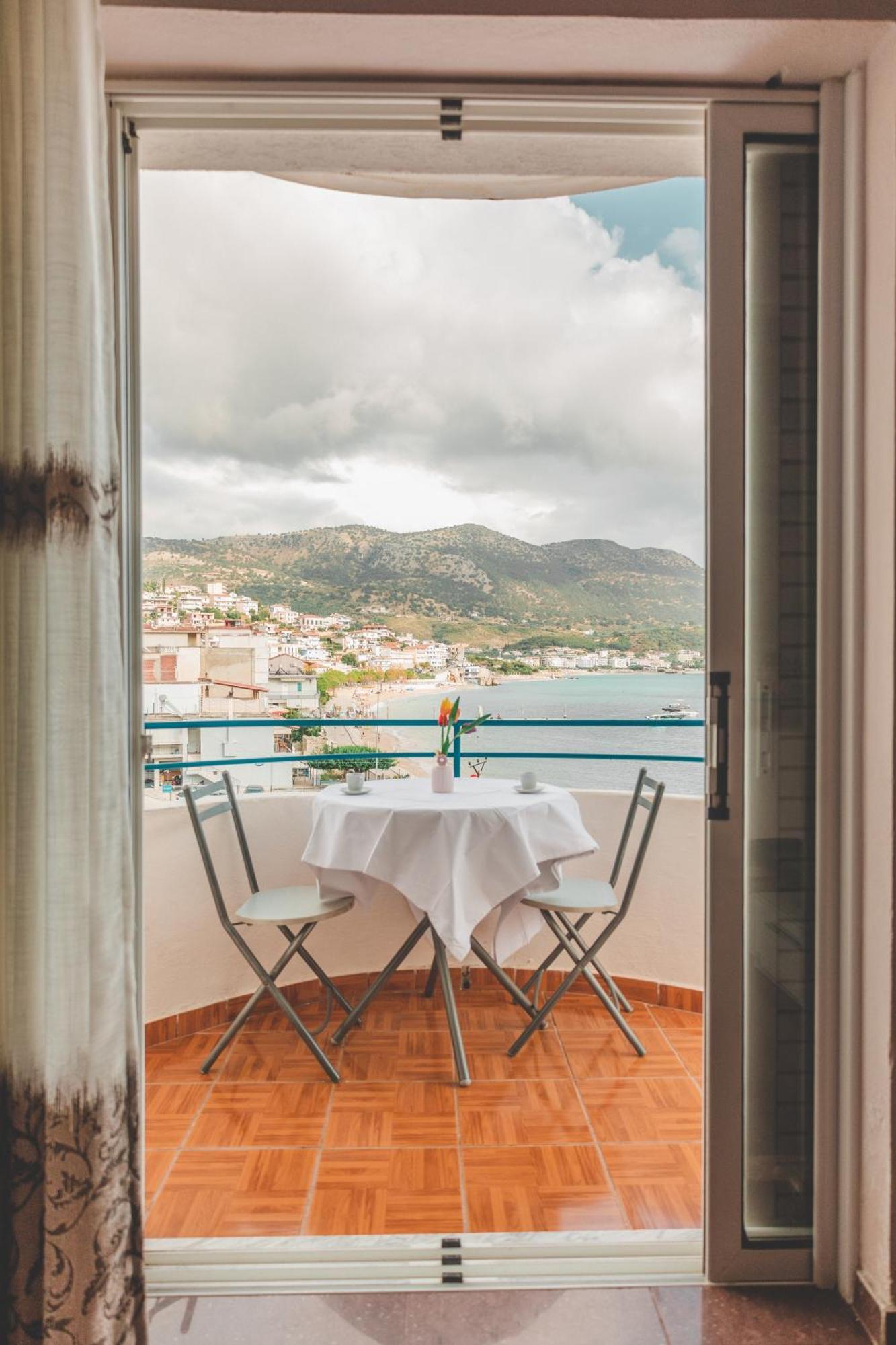 Beachfront Apartment Himara Zewnętrze zdjęcie