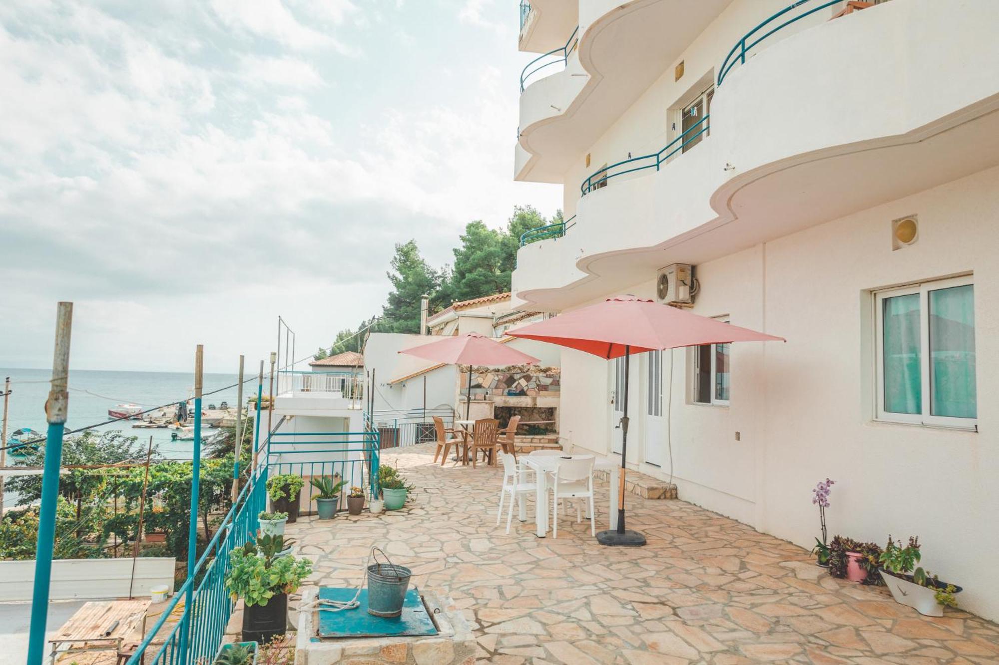 Beachfront Apartment Himara Zewnętrze zdjęcie