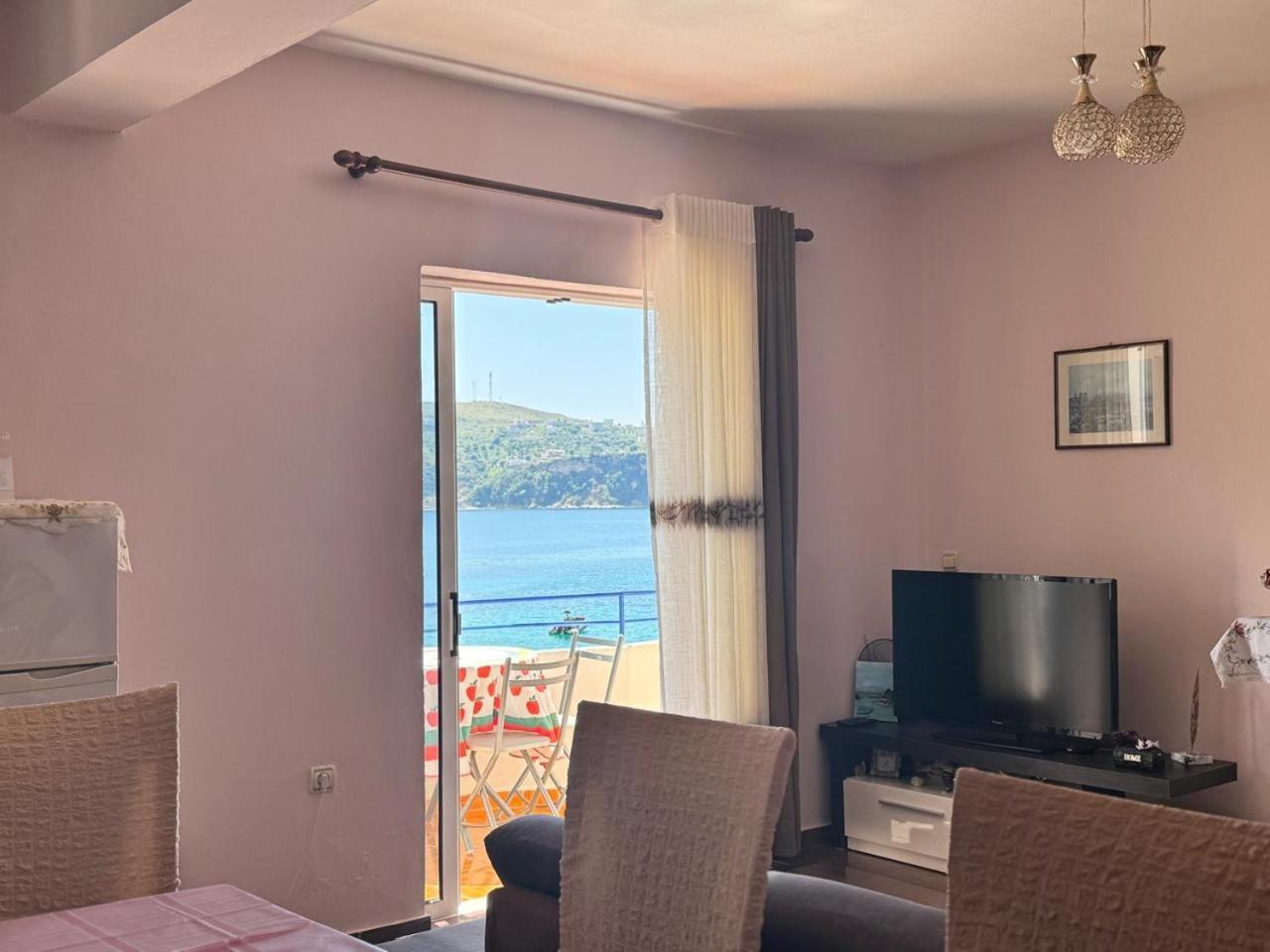 Beachfront Apartment Himara Zewnętrze zdjęcie