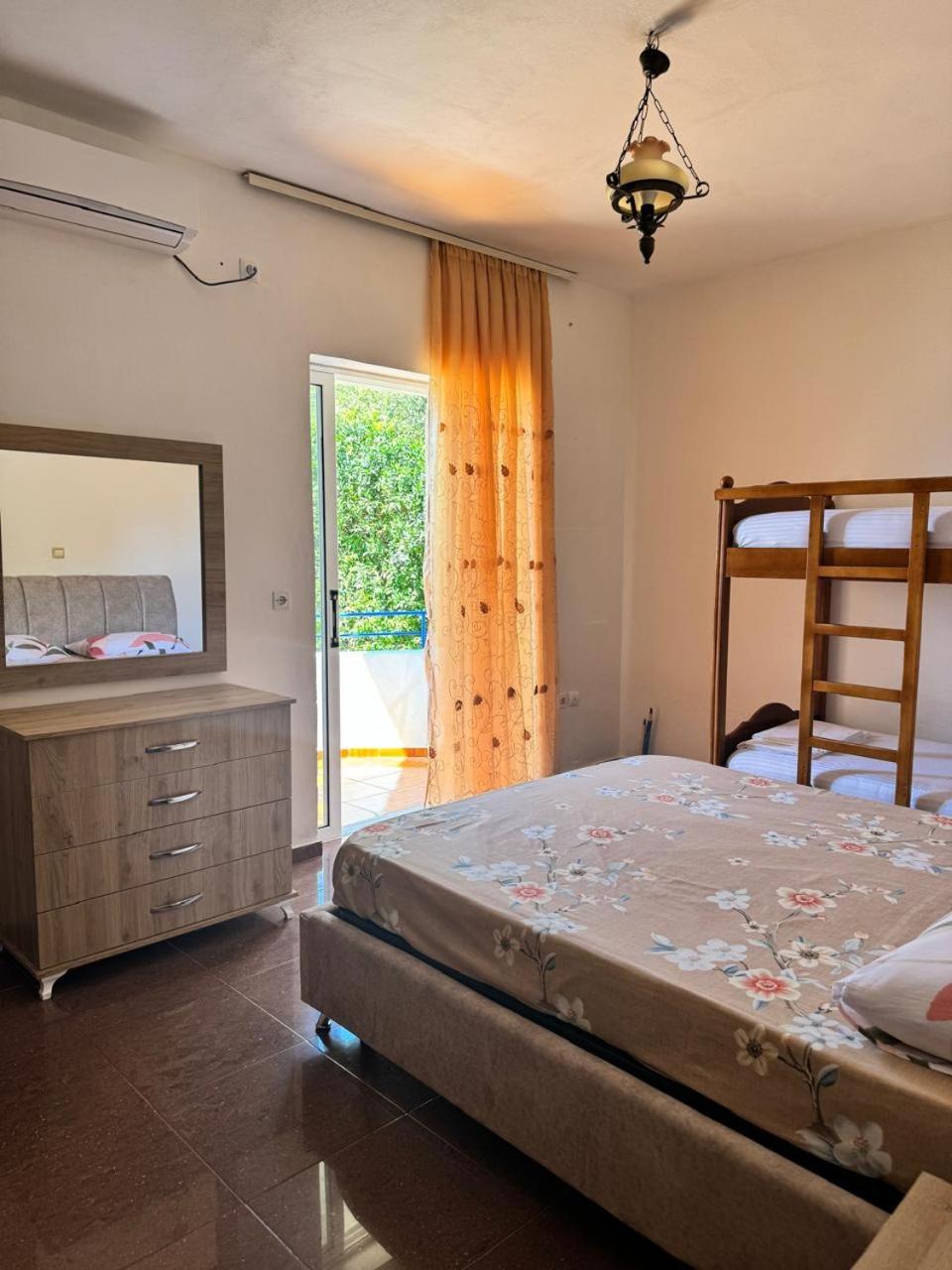 Beachfront Apartment Himara Zewnętrze zdjęcie