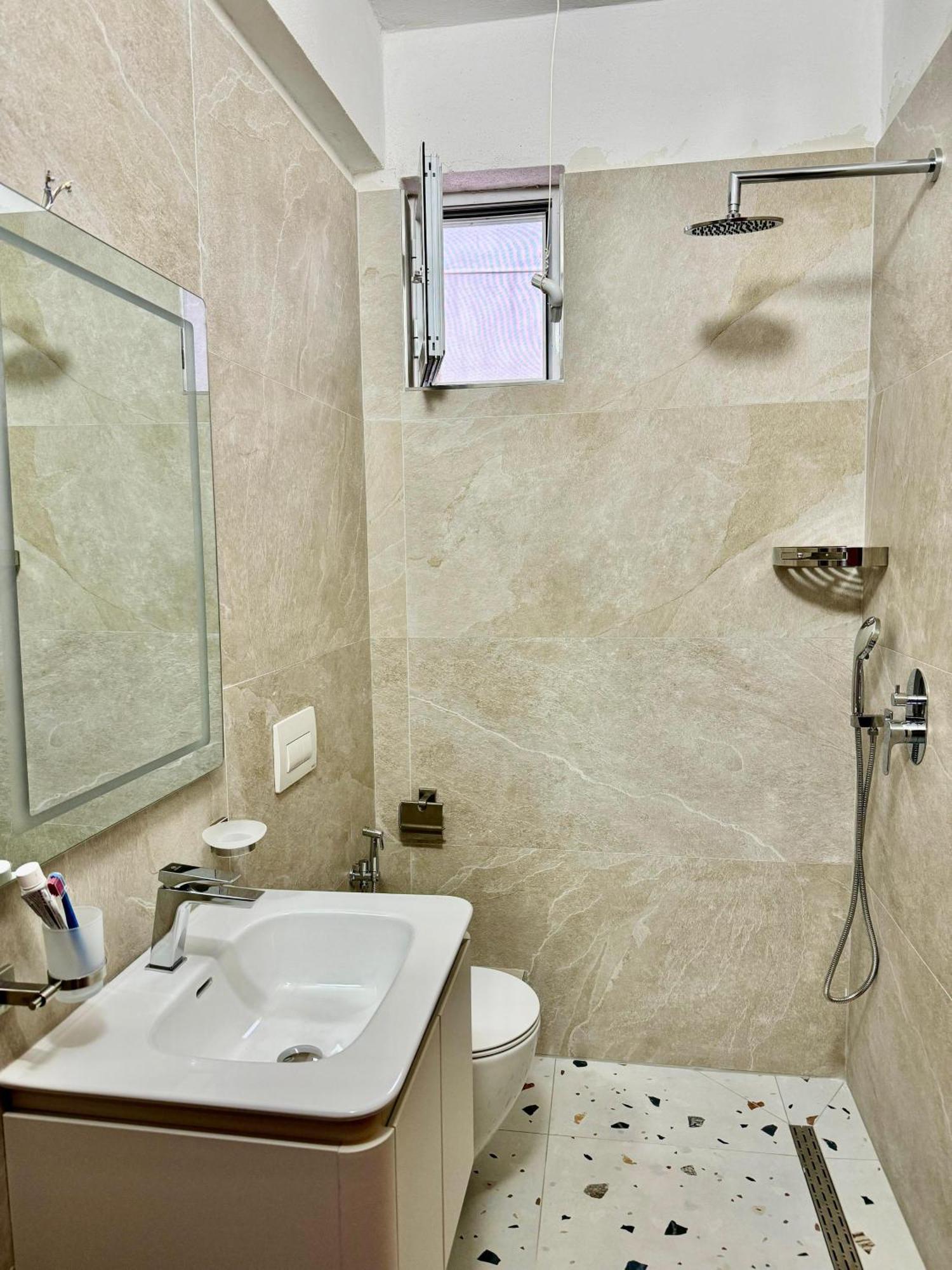 Beachfront Apartment Himara Zewnętrze zdjęcie