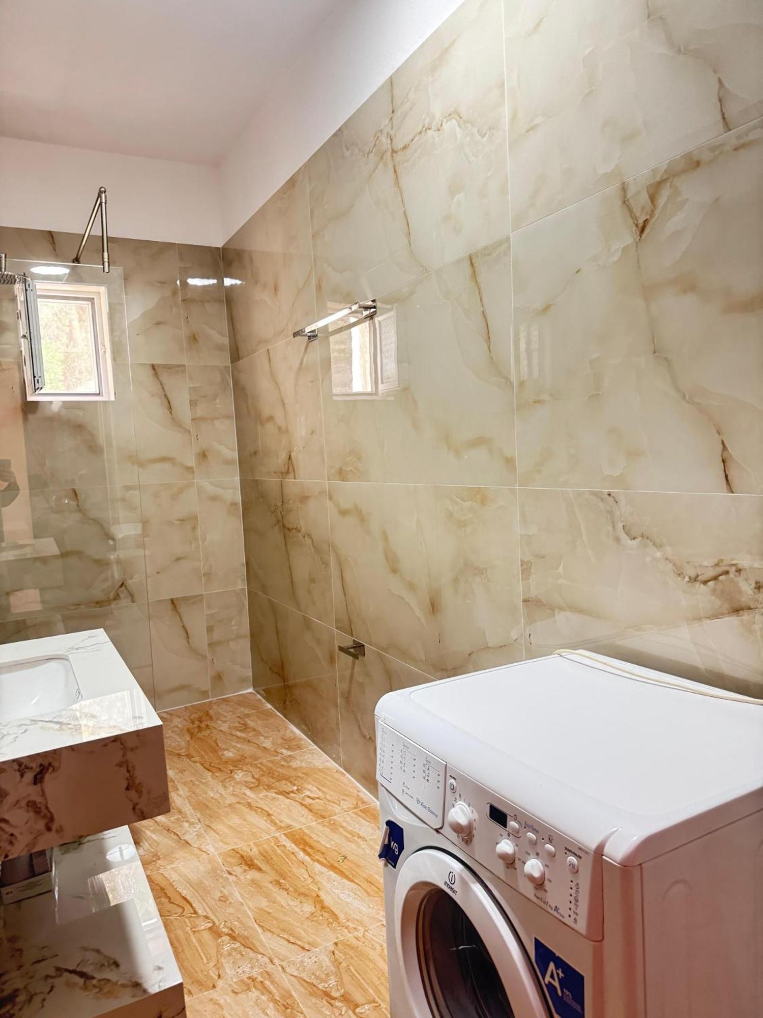 Beachfront Apartment Himara Zewnętrze zdjęcie