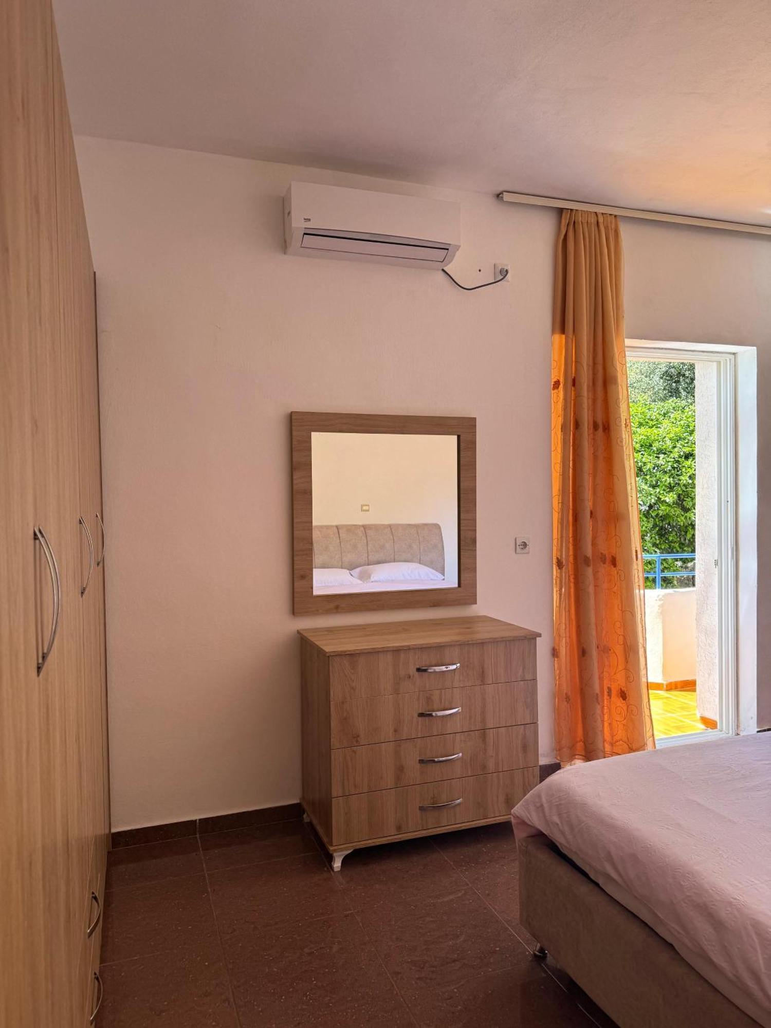 Beachfront Apartment Himara Zewnętrze zdjęcie